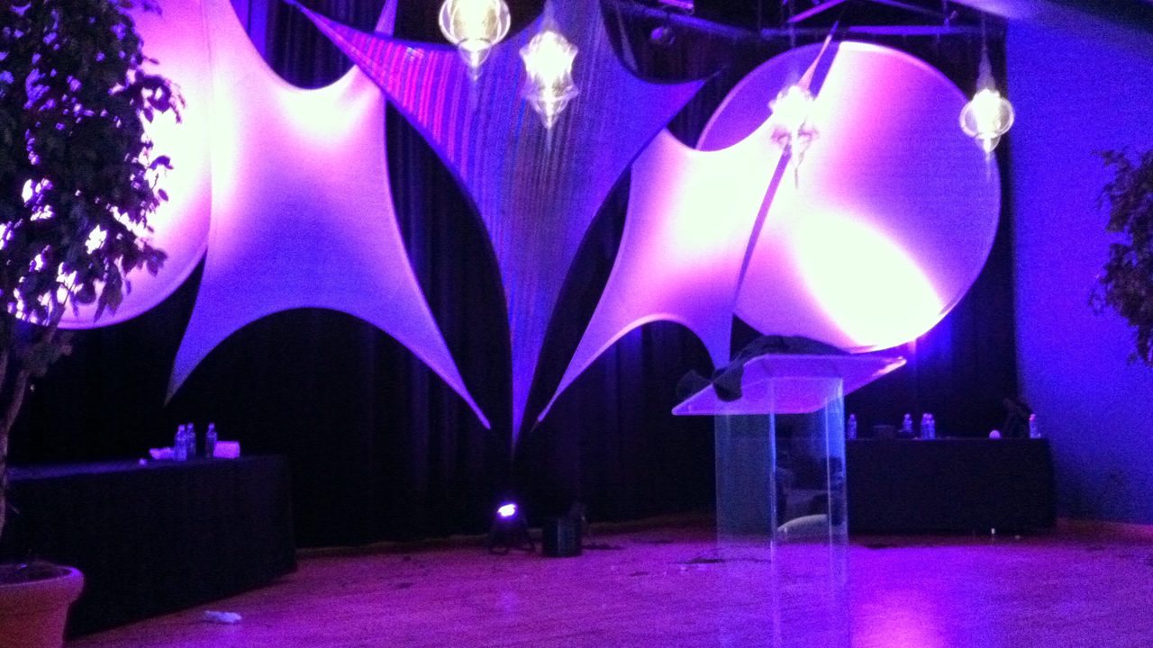 Keynote stage with scenic sails and podium wash